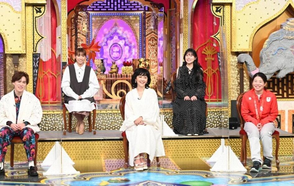 滨崎步《今夜比一比》揭秘明星们的另一面