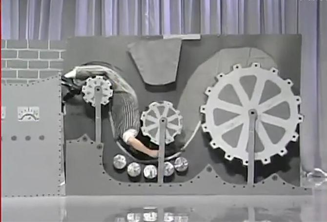 超级变变变 以变幻莫测的形象带给观众惊喜,《超级变变变》绝对助兴